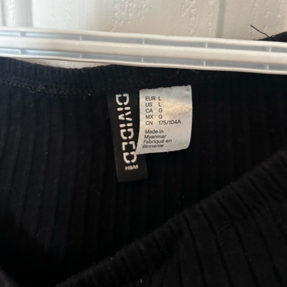 Off the shoulder back long sleeve from H&M - Picture 2 of 2